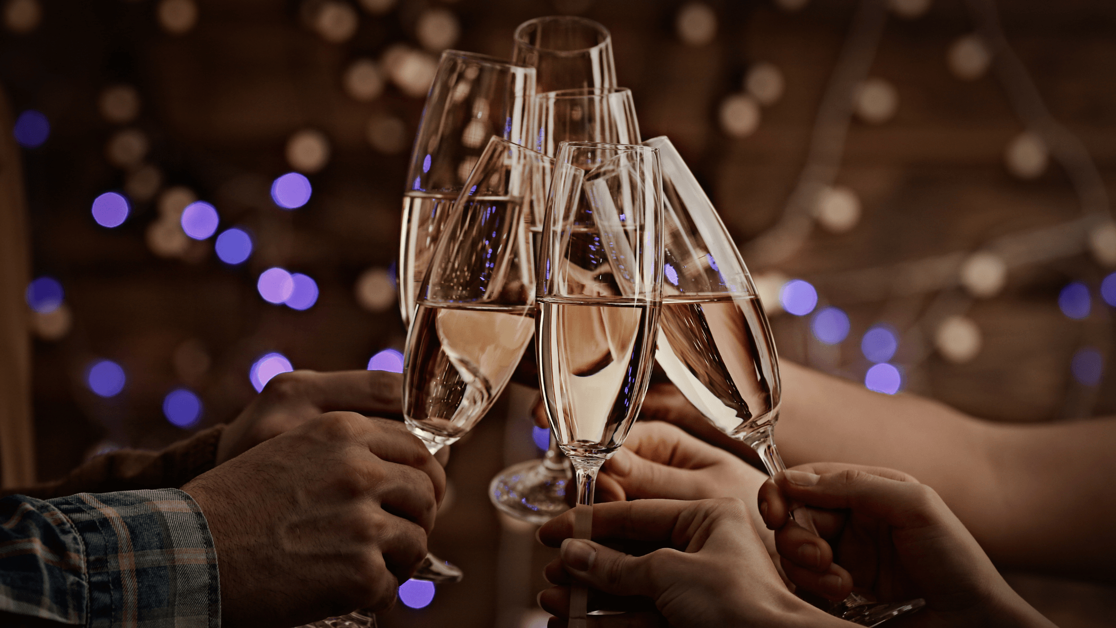 Quali sono le migliori bollicine da bere durante le feste? - Vinolog24.com